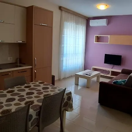 בית הארחה Zamira Vlorë